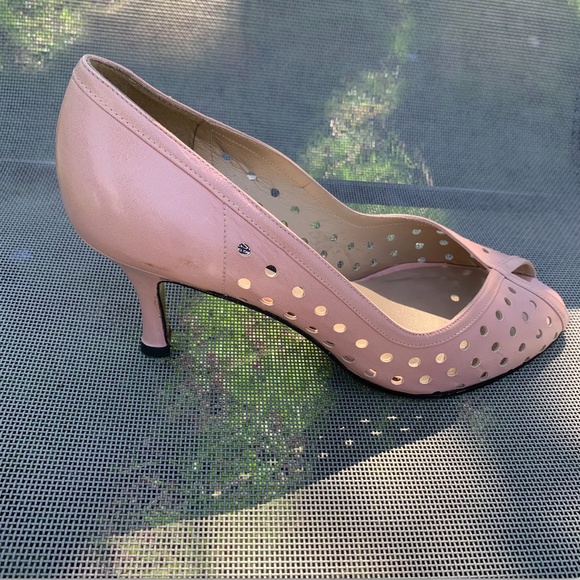 Stuart Weitzman Dusty-Pink Open-Toe Heels - Picture 2 of 14